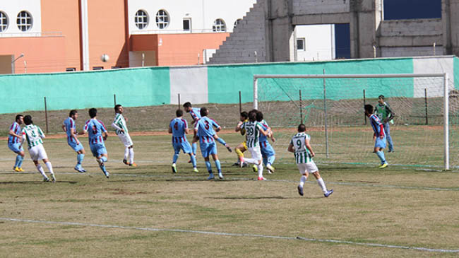 3 puan 3 gol ile geldi