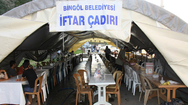 500 kişilik ramazan çadırı