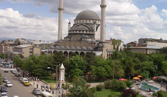 8 cami için 270 bin liralık ödenek