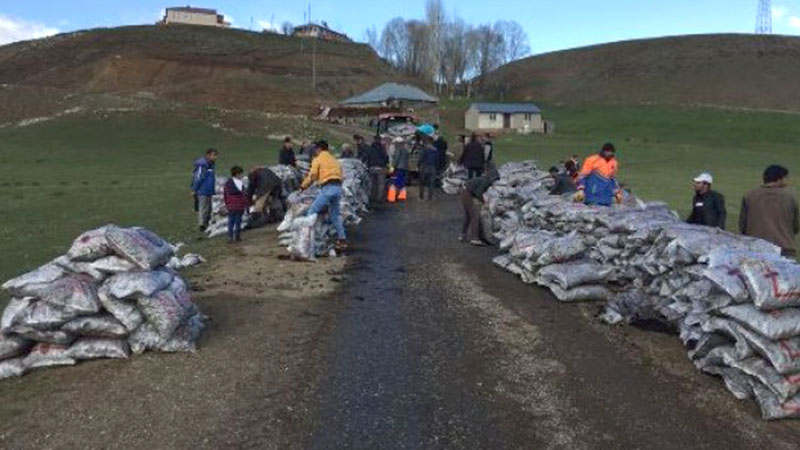 O ilçede kömür dağıtımı başladı!