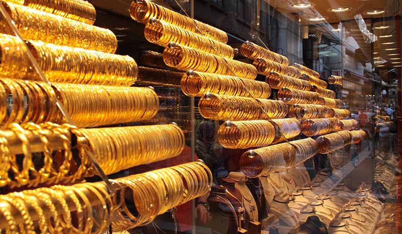 Düğünlerde sahte takı!