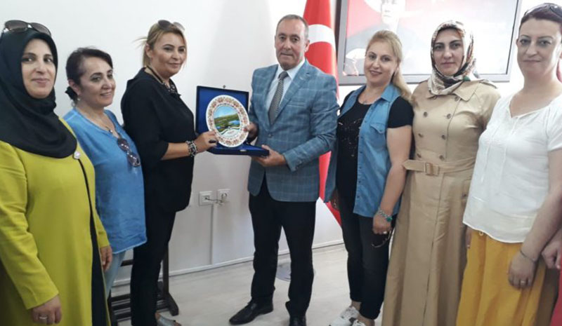 Usta öğreticilerin sorunlarını dinledi