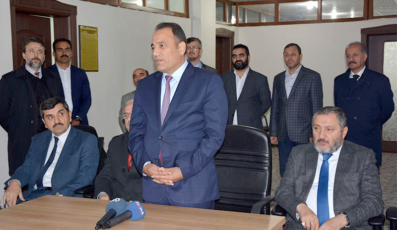 Okunan ezan ruha hitap etmeli