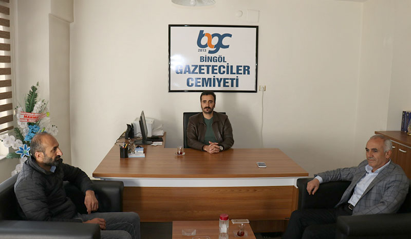 Erdem`den Gazeteciler Cemiyeti`ne ziyaret