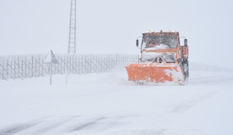 Karlıova-Erzurum yolu ulaşıma kapandı