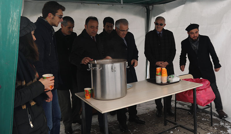 Sınav öncesi sıcak ikram