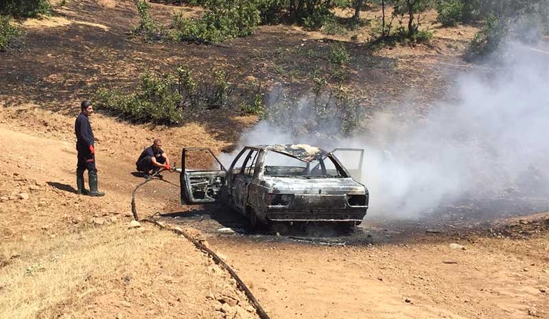 Park halindeki otomobil küle döndü