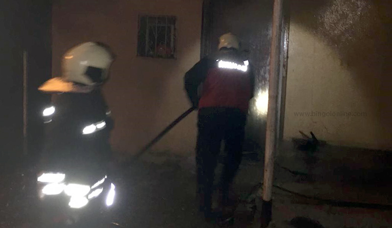 Bingöl`de odunluk yangını