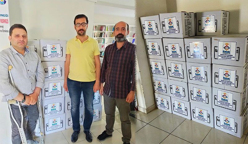 150 aileye Ramazan kolisi dağıtıldı