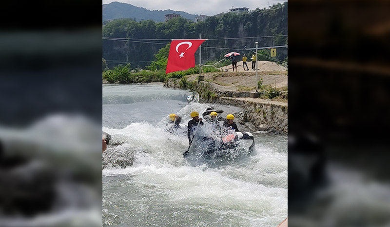 Rafting`de büyük başarı!