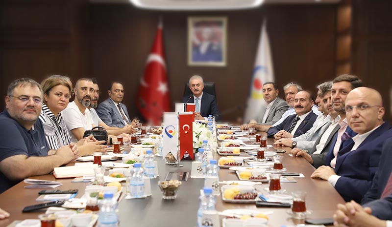 Bölgeler arası ticaretin gelişmesi için görüştüler