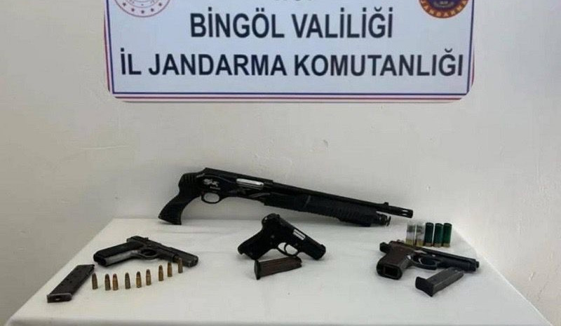 Bingöl`de 4 ayrı suçtan aranan şahıs yakalandı