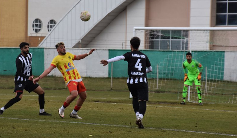 Genç Muratspor hakemlerle berabere kaldı!