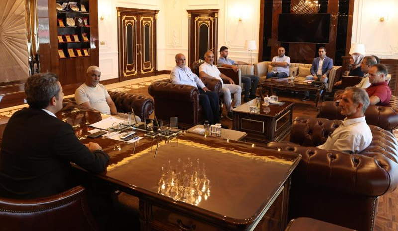 Başkan Arıkan, muhtarları dinledi
