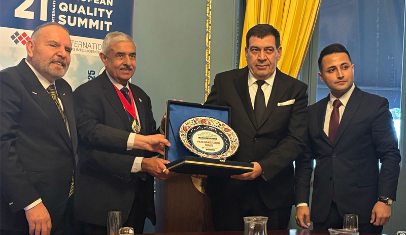 Ahmet Budan`a ‘Barış Elçisi` ödülü