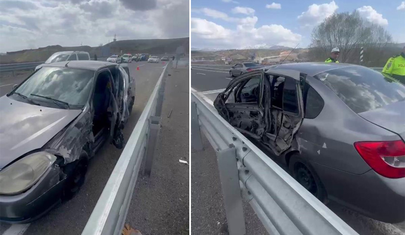 Bingöl`de trafik kazası! Aynı aileden 5 kişi yaralandı