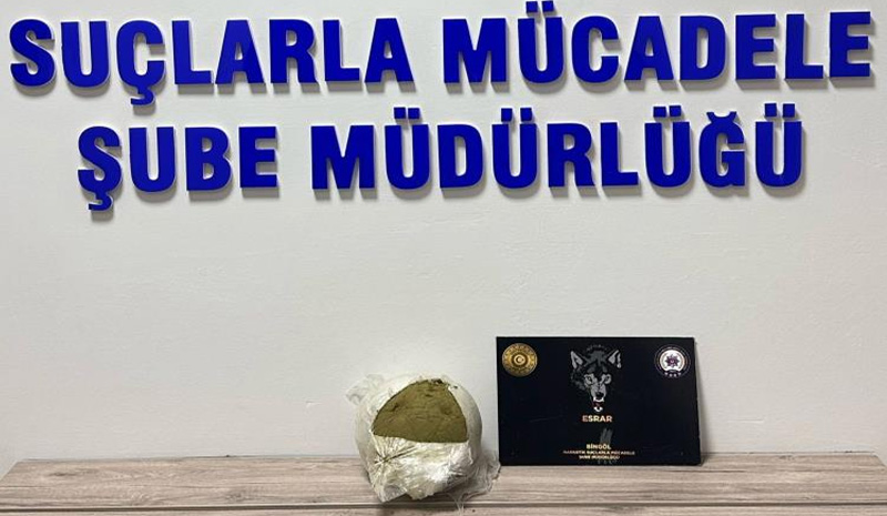 Bingöl`de 1,5 kilo toz esrar ele geçirildi