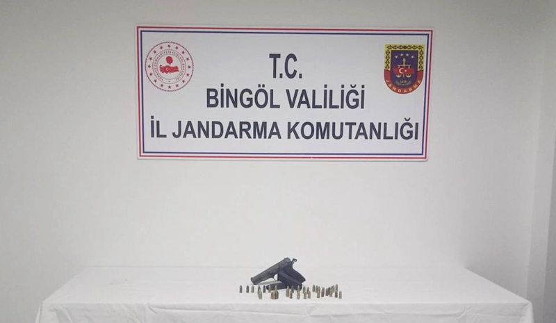 Bingöl`de ruhsatsız silah ele geçirildi
