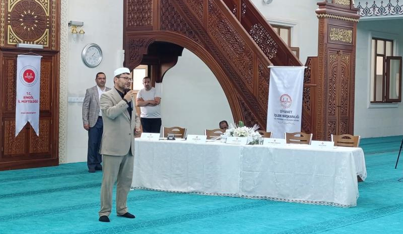 Bölgenin en güzel sesleri Bingöl`de yarıştı