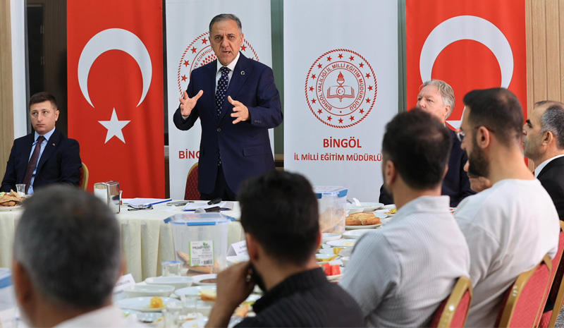 Eğitimde Büyük Hamle Başladı. Vali Usta: Bingöl`de Negatif Algıyı Kırdık