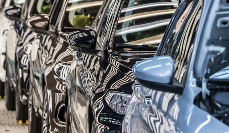 İthal araçlara ek vergi Resmî Gazete`de! Fiyatlar aratacak!