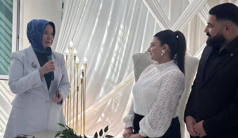 Bakan Yardımcısı Yenigün Bingöl`de nikah şahitliği yaptı