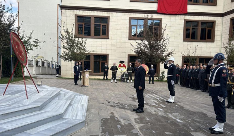 Bingöl`de Cumhuriyet kutlamaları başladı