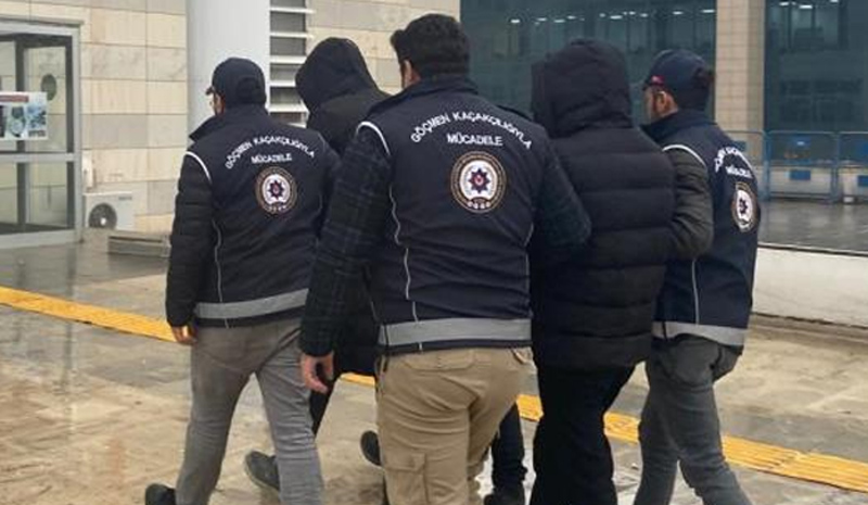 Göçmen Kaçakçılığı Operasyonu: 16 Kişi Yakalandı