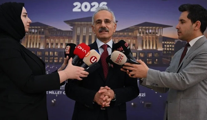 15 yaş altına sosyal medya kısıtlaması