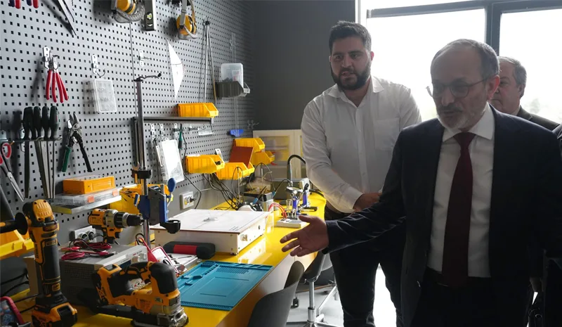 Bingöl Üniversitesi`nde Milli Teknoloji Atölyesi Hizmete Açıldı