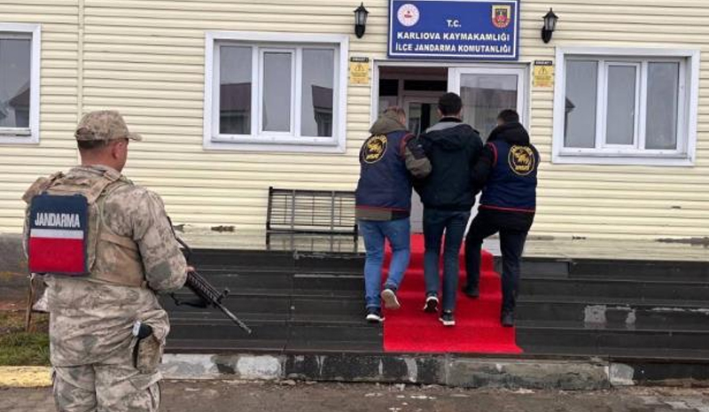 Bingöl`de 16 şüpheli ve 4 hükümlü yakalandı