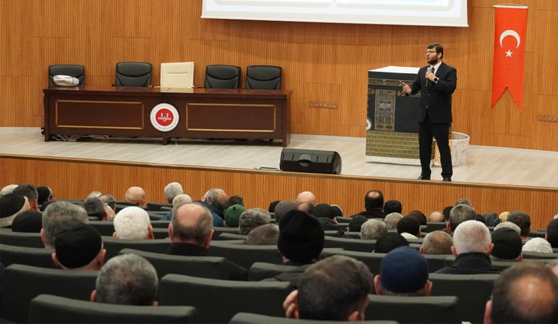 Bingöl`de Hacı Adaylarına Kapsamlı Eğitim
