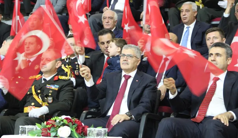 Bingöl`de Cumhuriyet`in 103`üncü yılı coşkuyla kutlandı