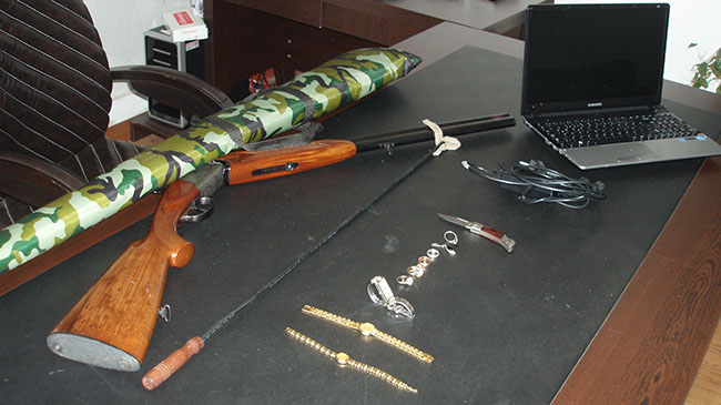 Azılı hırsızlar yakalandı