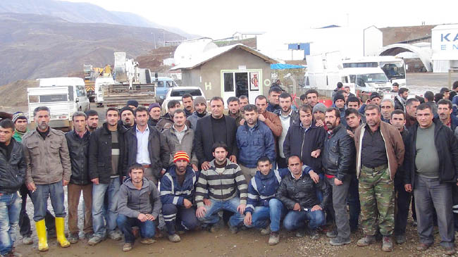 Baraj işçileri grevde!