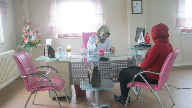 Bin 300 kişiye psikolojik danışmanlık