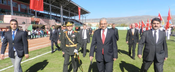 Bölgesel güce dönüşen türkiye dünya gücü olmaya doğru yol alıyor