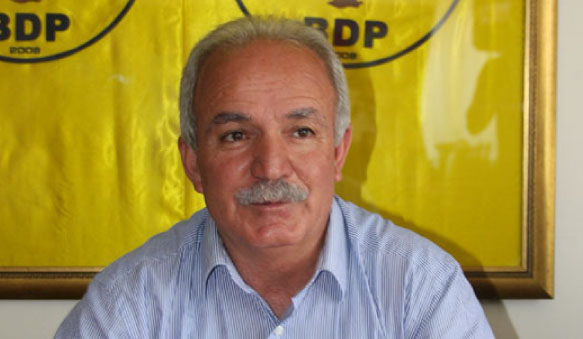 Bu kadar zulüm taşa yapılsa taş erir