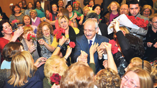 Çocukluk arkadaşım fatma bir çocuk gelin