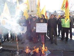 Eğitim-sen`den posta yazarına kınama