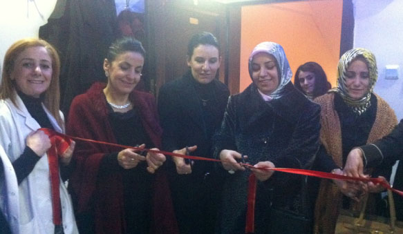 Epilazer güzellik salonu törenle açıldı