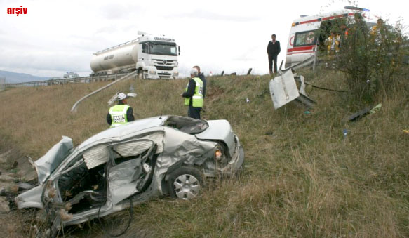 Hacılar`da kaza: 1 ölü 2 yaralı