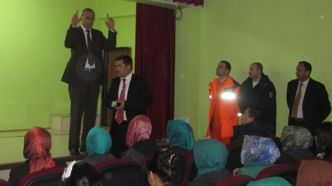 Halk olası afete karşı bilgilendirilecek