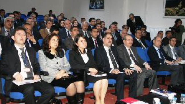 Il milli eğitim müdürleri van`da buluştu