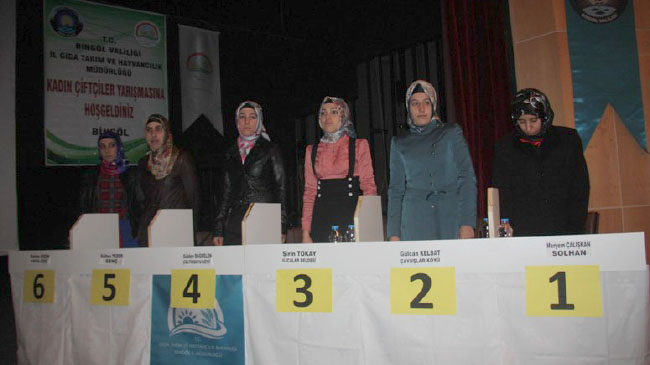 Kadın çiftçiler yarıştı