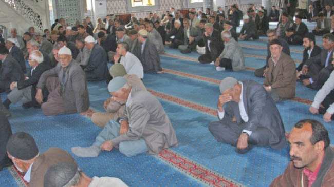 Kandil dualarla idrak edildi