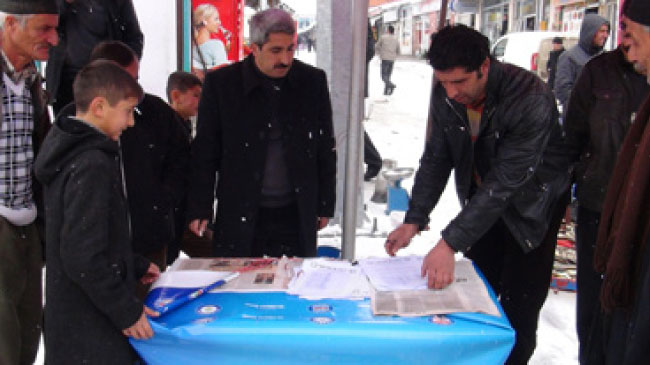 Kar-der, ev ev dolaşarak imza topluyor