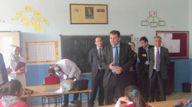 Kardeş kurumdan diş taraması