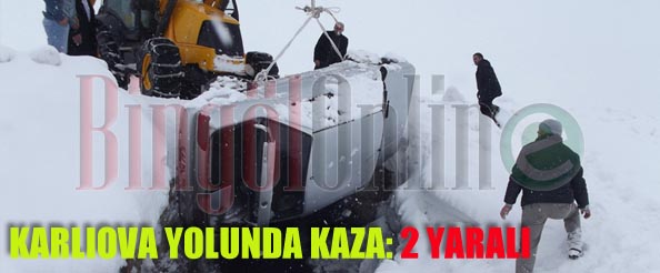 Karlıova yolunda kaza: 2 yaralı