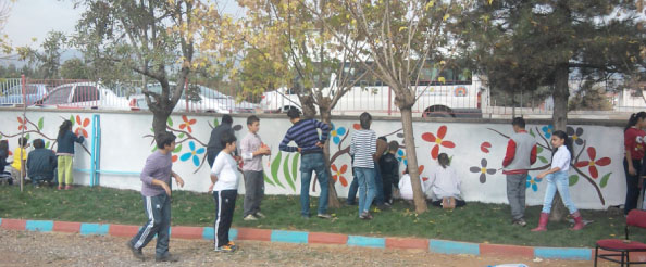 Karşıyaka`da boyama etkinliği